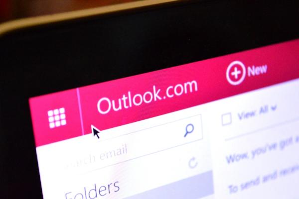Image for event: Introduction to Email: Outlook